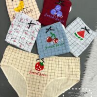 شورت عروسکی5-2889 4خونه سفید کرم ( جین12 عددی )